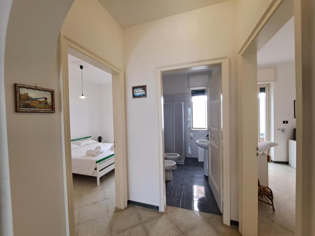 Casa Vittorio A 100M Dalla Sabbia Lido Marini Exterior photo